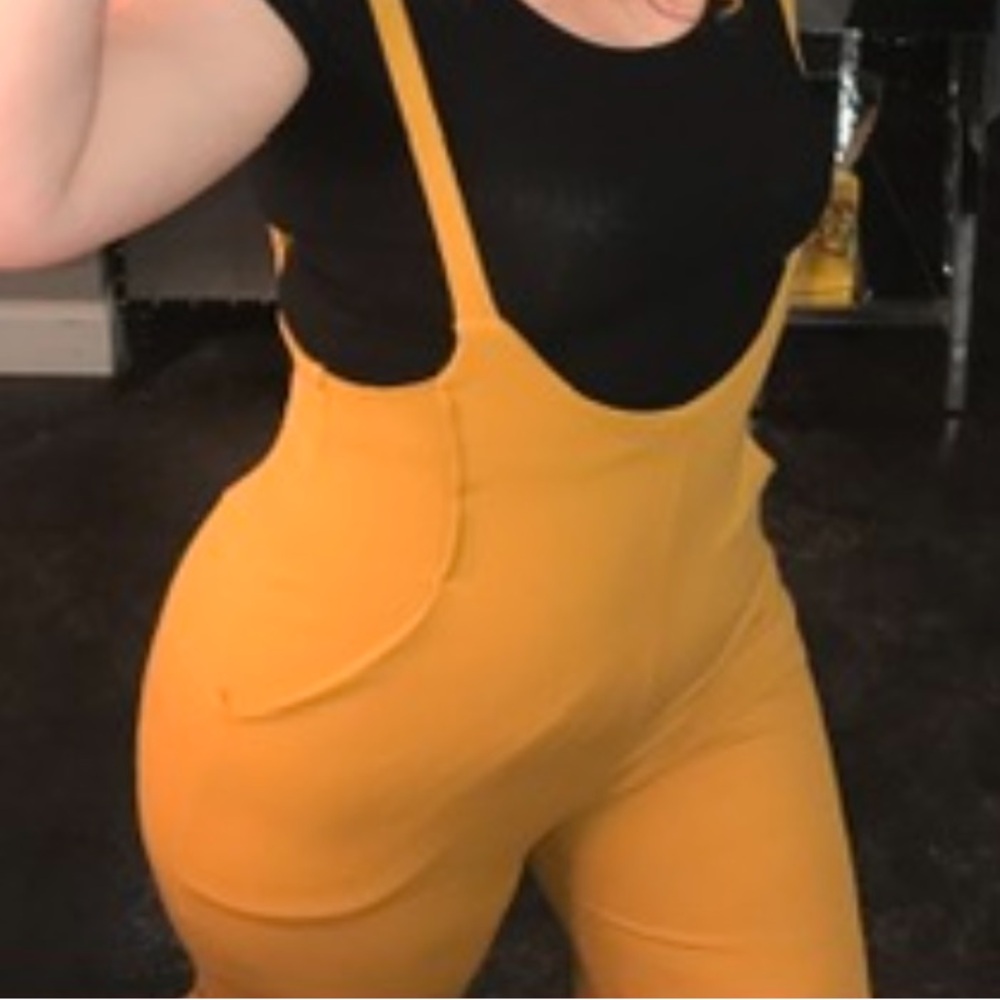 Fashion nova palazzo pant mustard yellow size L